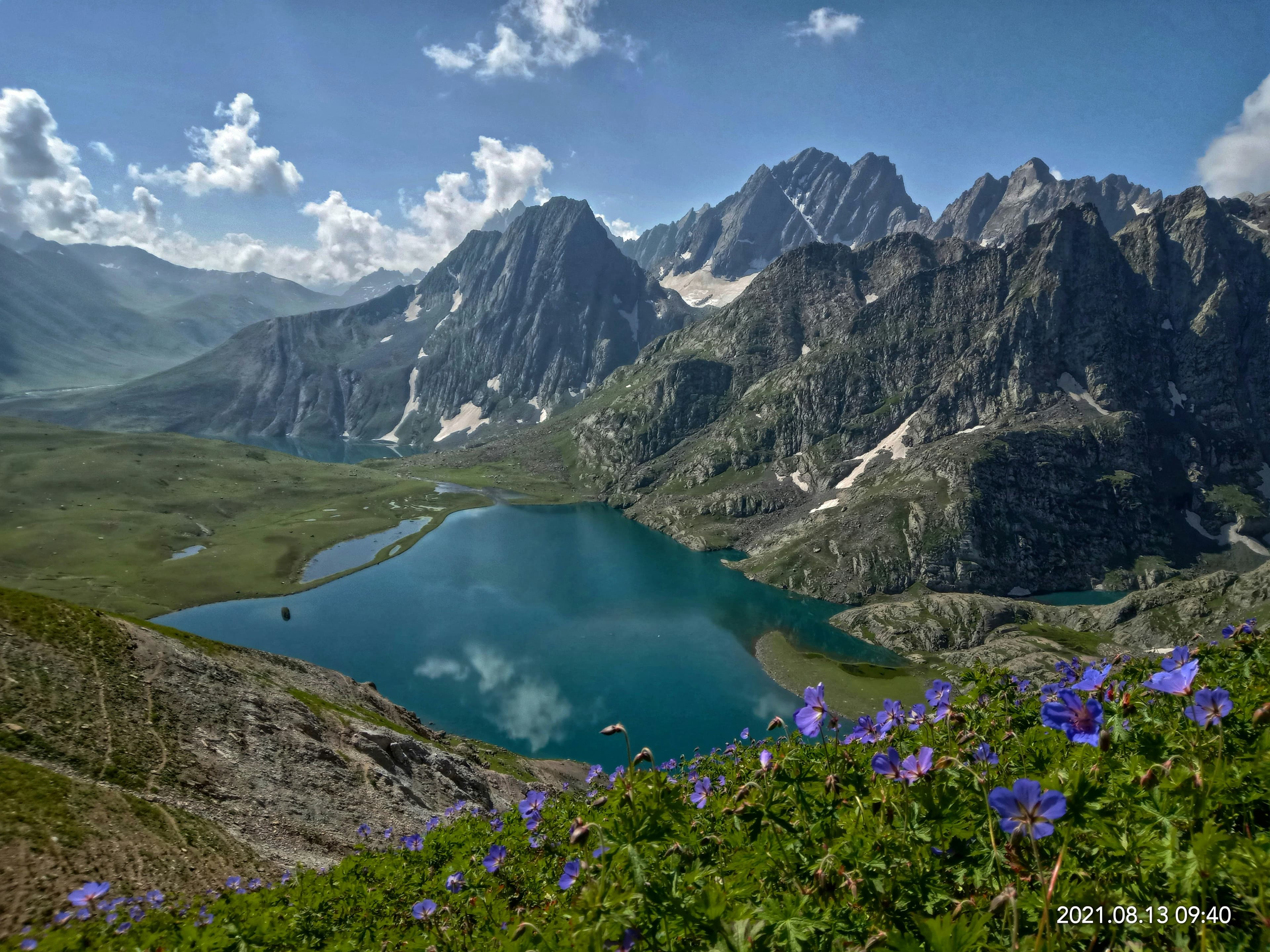 Luxury Kashmir Tour Package