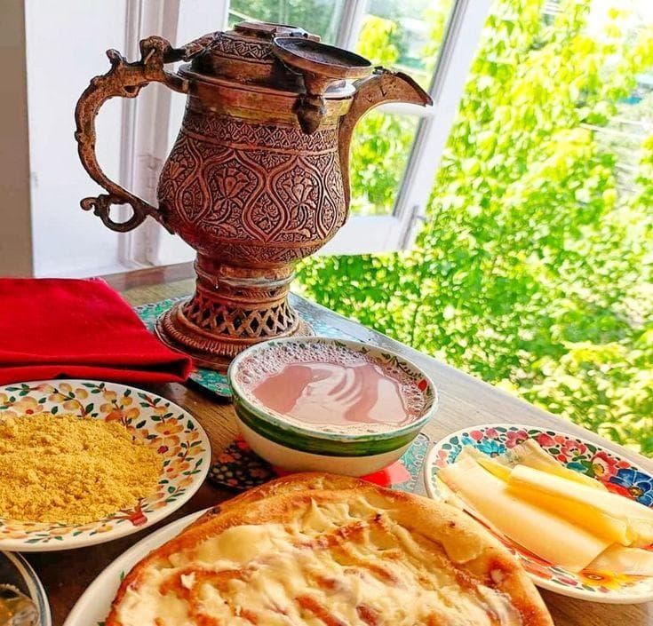 Traditional vegetarian food in Kashmir featuring authentic Kashmiri dishes.